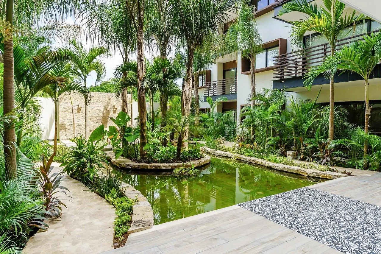 Luxurious Arenis Condo Living By Stella Rentals Playa del Carmen Lejlighed